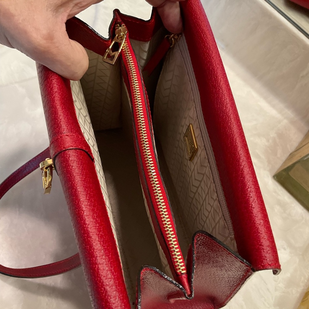 Michael Kors red pebbled leather purse, Excellent Condition - Picture 7 of 16